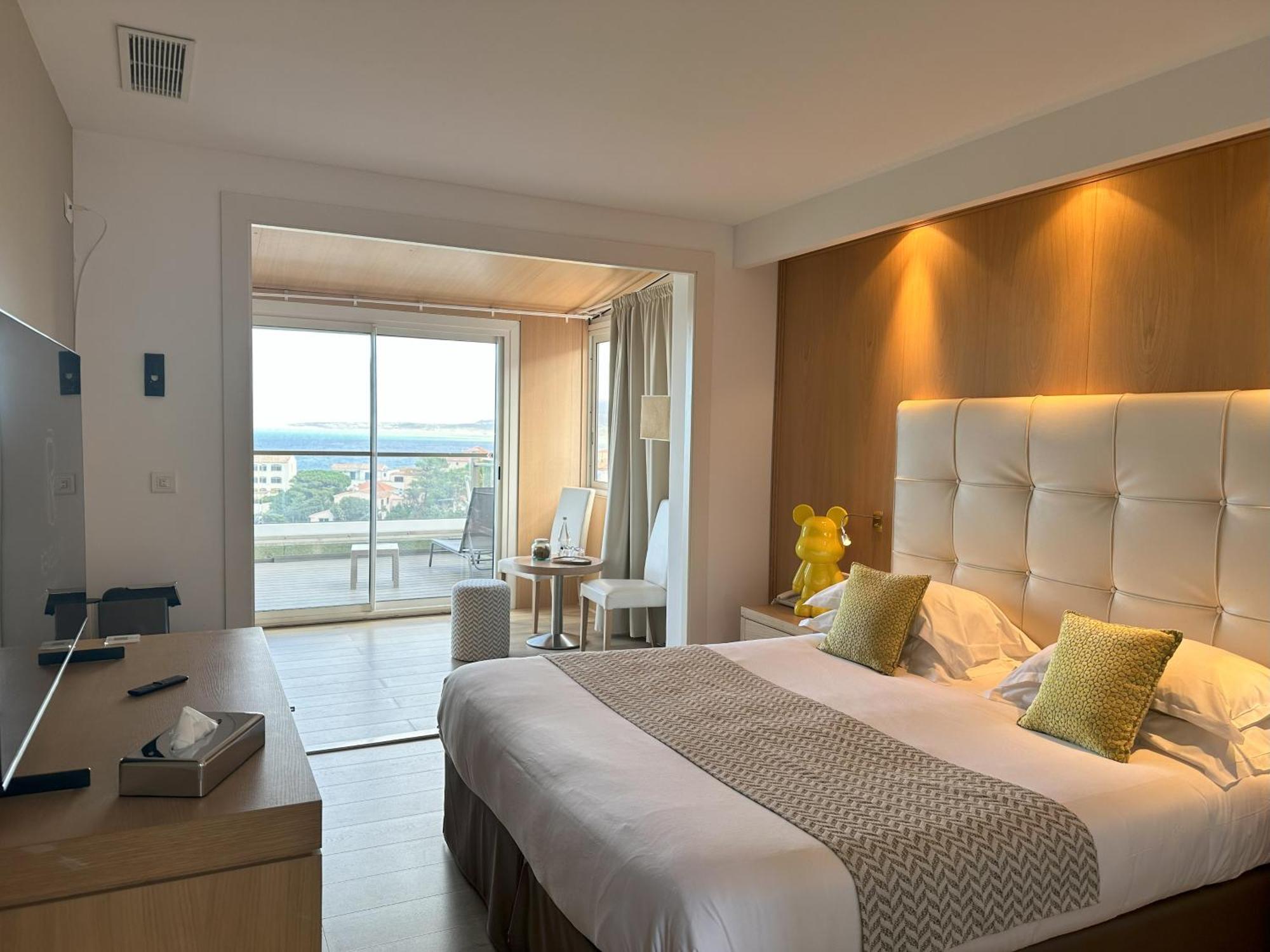 קאלבי Hotel Revellata & Spa מראה חיצוני תמונה